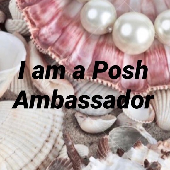 Love shopping & selling on PoshMark